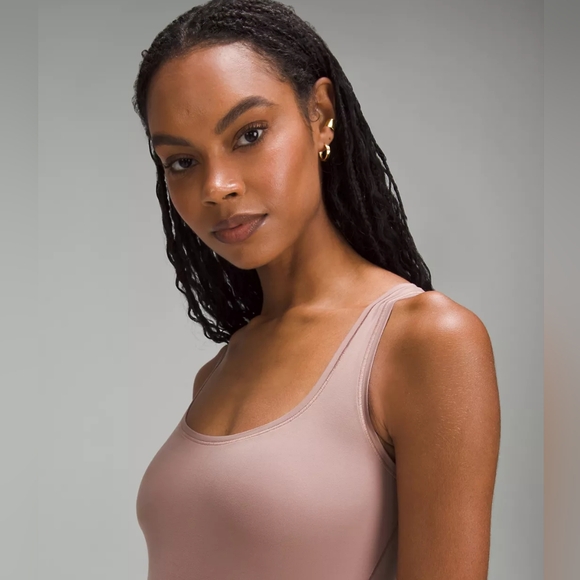 Nulu square neck sleeveless bodysuit in twilight rose, size medium. - Picture 4 of 7